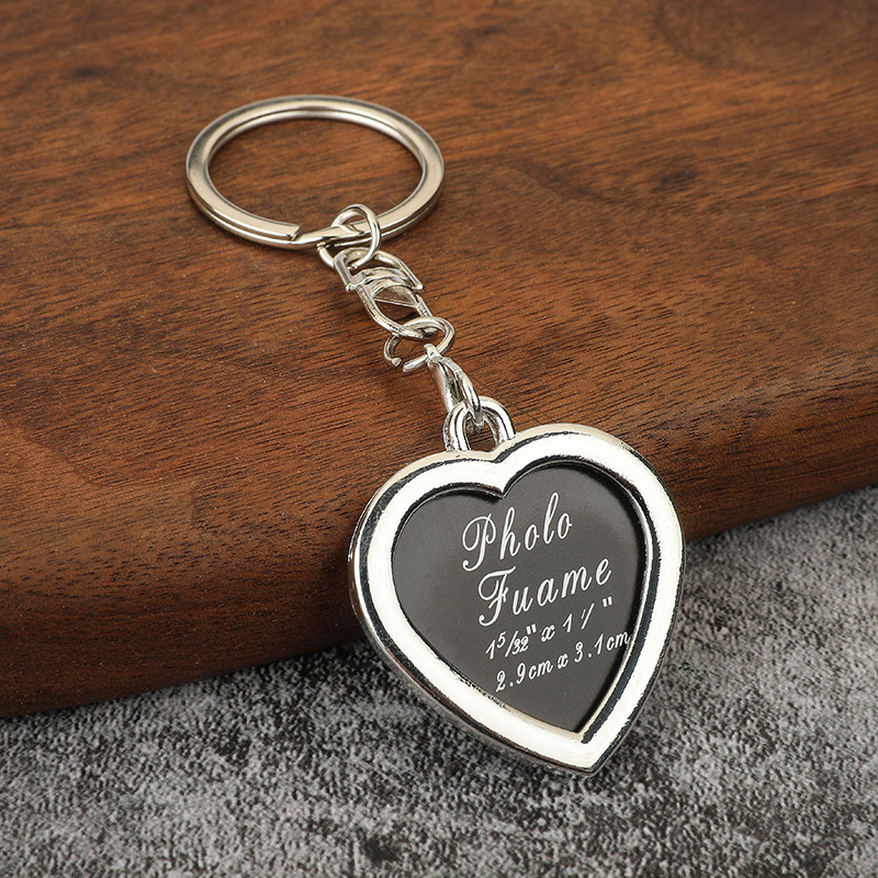 JETSHARK Creative Heart-Shaped Keychain Personalized Photo Frame for Couples Square Zinc Alloy Metal Love Penda Unique Keychain