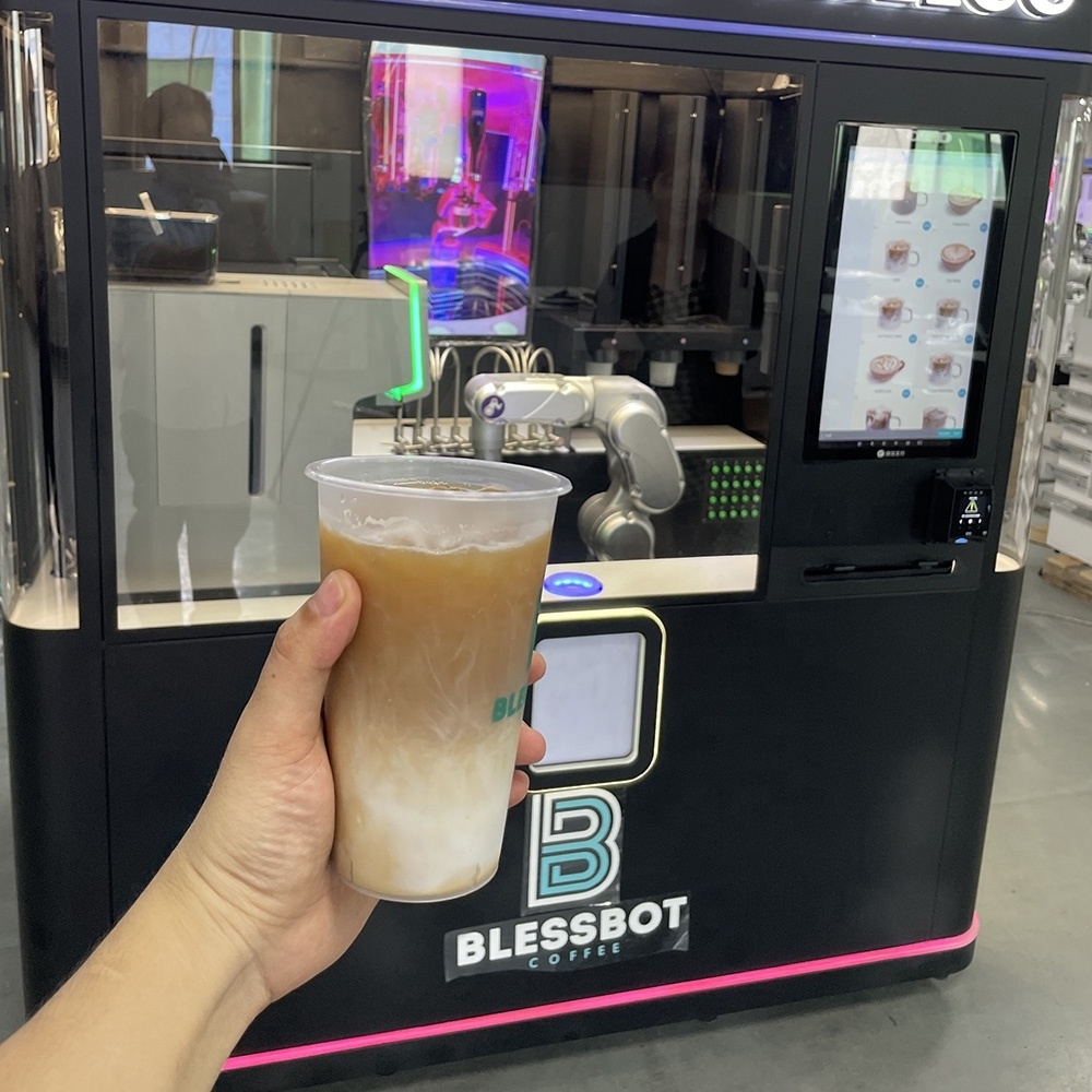 Automatic Coffee Robotic Barista Robot Ice Coffee Vending Machine