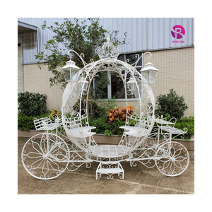 large metal horse carriage pumpkin cart  Bride Entry Carriage  for event decorations