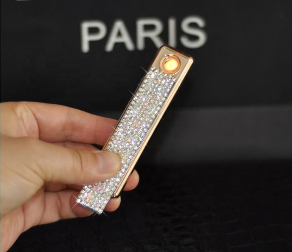 Wholesale Hit Fire Machine USB Port Rhinestone Diamond Electric Rechargeable Coil Type Cigarette Lighter