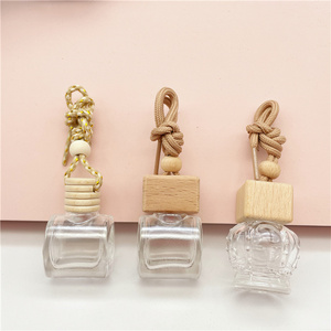 Wholesale 8ml air freshener diffuser empty frosted car hanging perfume bottles with wooden cap