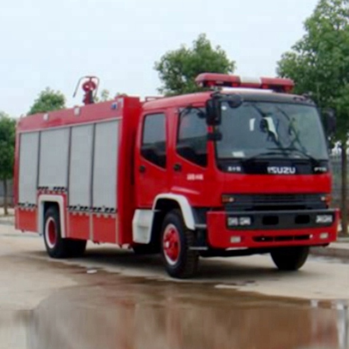 isuzu factory  Water Tank Foam Fire Fighting Truck for sale