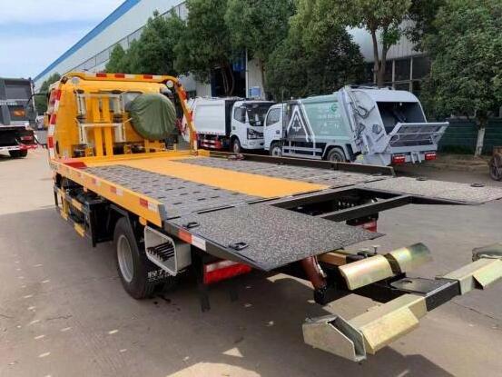 Hot sale 4x2 flatbed wrecker tow truck diesel 10 ton  tow truck bed for sale