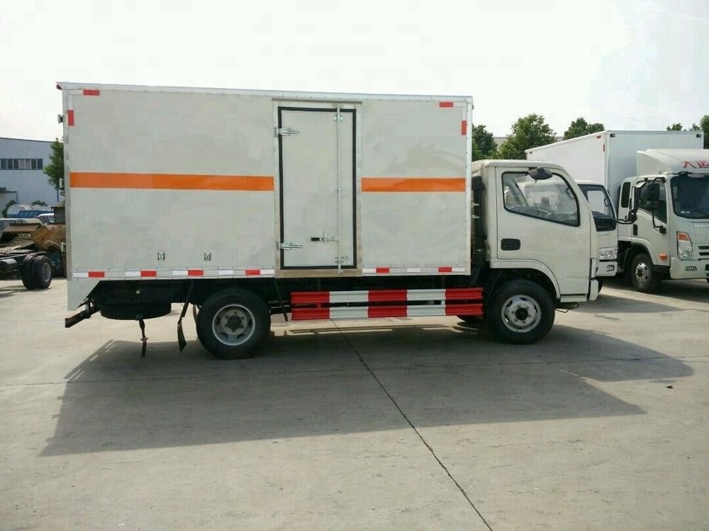 Hot Sale 5 Tons 4X2 Van Cargo Box Food Truck With Low Price