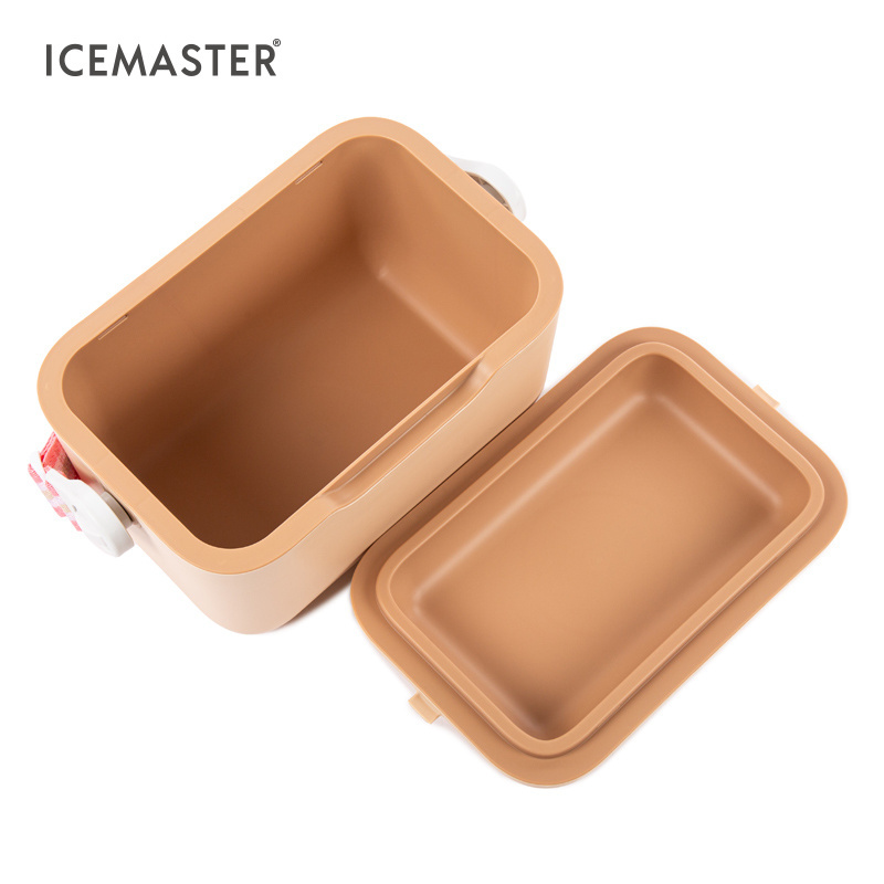 IceMaster China OEM ODM Custom 12QT Portable Plastic Picnic Camping Chest Outdoor Cooler Box with handle and strap