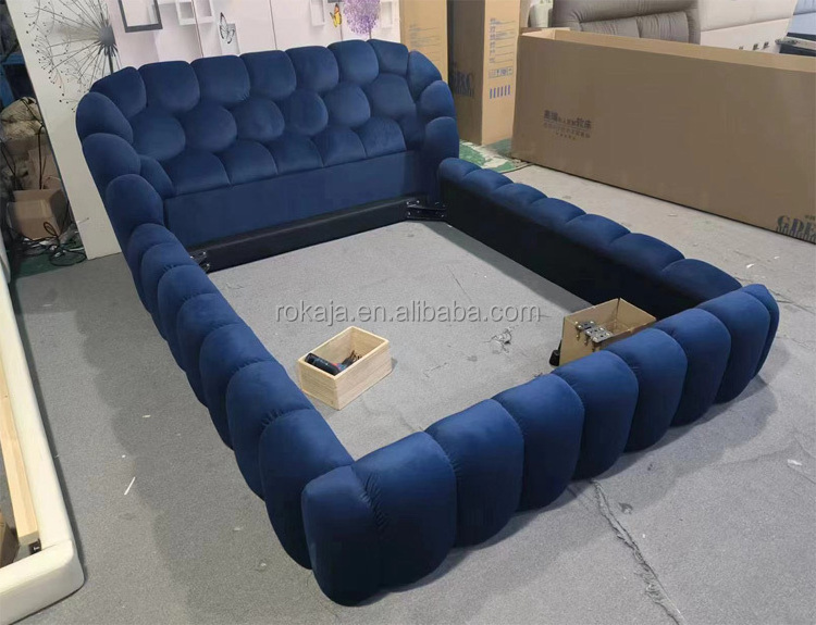 Unique Design Bubble Bed High Density Foam Soft Bed Master Bedroom Football Bed Luxury Furniture Bedroom Set