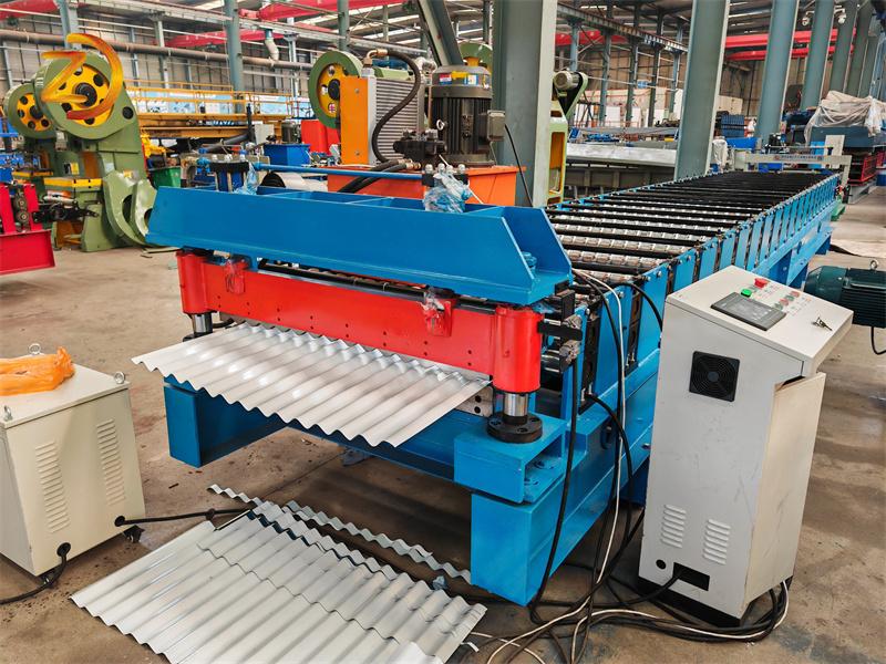 Corrugated roofing sheet cold roll forming machine making machine manufacture