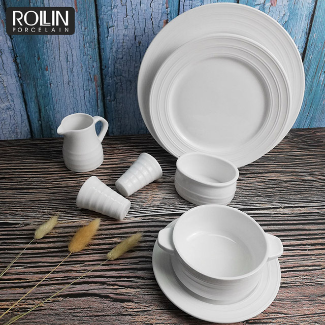 Wholesale high quality custom design plates sets luxury dinnerware restaurangt tableware for hotel