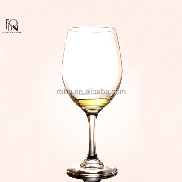 Different trypes of wine glasses for hotel and restaurant