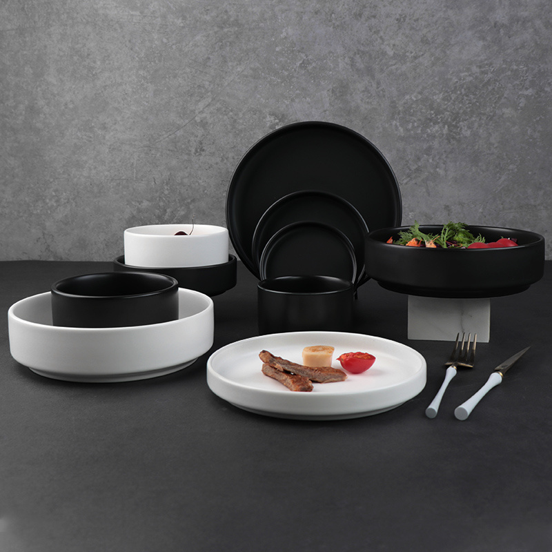 Plates Sets Dinnerware Luxury Customized Plate Set Matte Black White Plates Dinnerware Set For Hotel And Restaurant