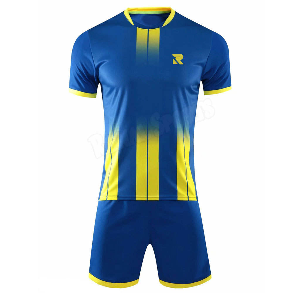 Wholesale High Quality Kids adult high quality New model soccer football jersey And Shorts Uniforms