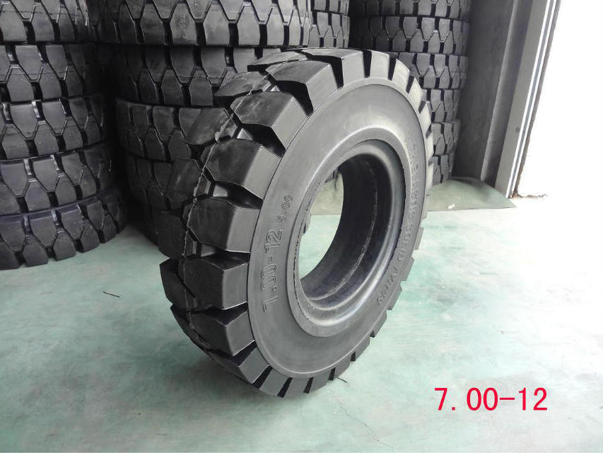 Pneumatic Forklift Tire 6.50-15 8.25-15 28x9 15 7.00 12 forklift tire factory price