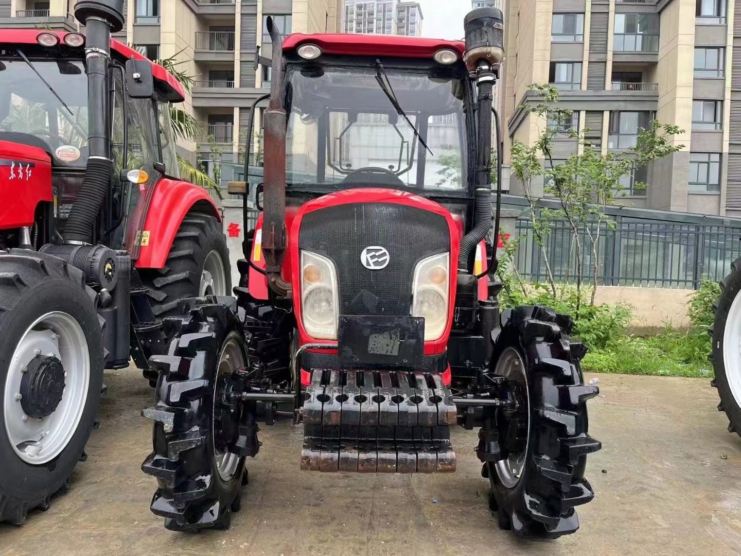 used agricultural tractor Dongfeng  904  90HP  wheeled tractors with China Supplier for sale