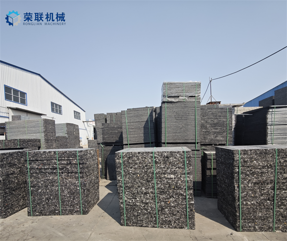 PVC plastic pallet red block palette GMT fiber glass standard block pallet for brick forming machine