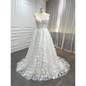 Wholesale Corset 3D Leaf Lace Weeding Dresses Custom Modest Bridal Black and White Luxury Aline Wedding Dresses for Women