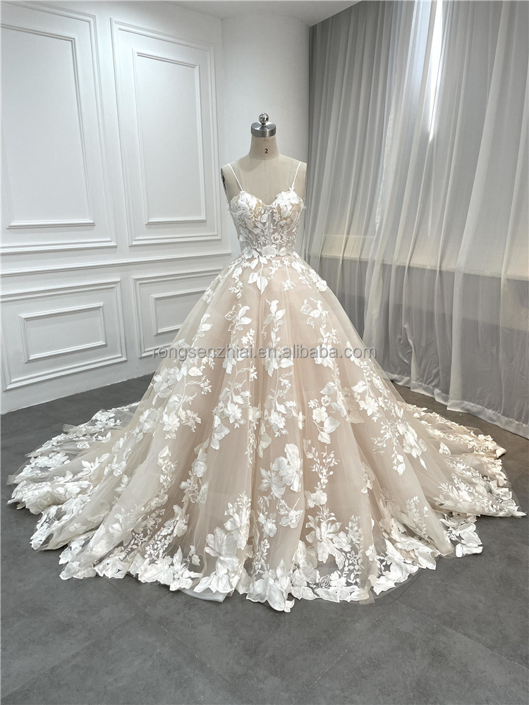 2023 Modest Luxury Lebanese Bridal Ball Gown Champagne Tunisian Civil Wedding Dresses Long Cathedral Train Vestido De Novia