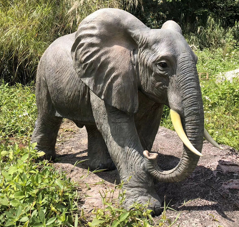 Fiberglass Outdoor Decor Vivid Elephant Sculpture High Quality Resin Elephant Statue For Garden Decoration