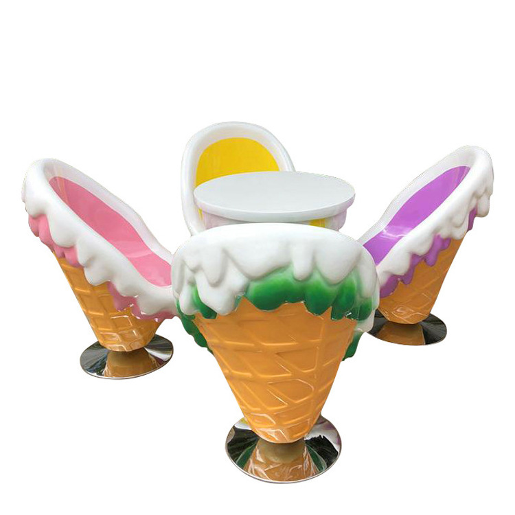 Theme Park Outdoor Decor Large Fiberglass Ice Cream Cone chairs and table Standing Resin Statues For Mall Decoration