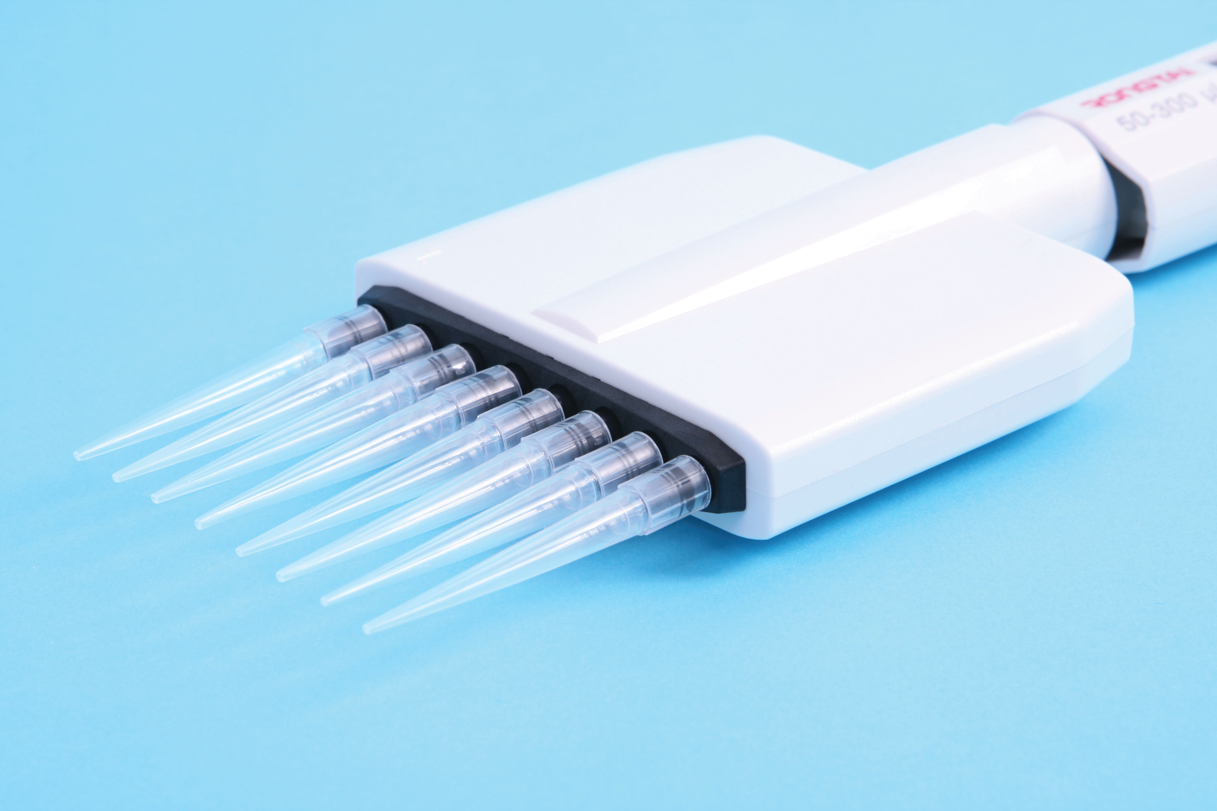 Mechanical adjustable volume multi 8 and 12 channel multichannel micropipettes pipette pipettor