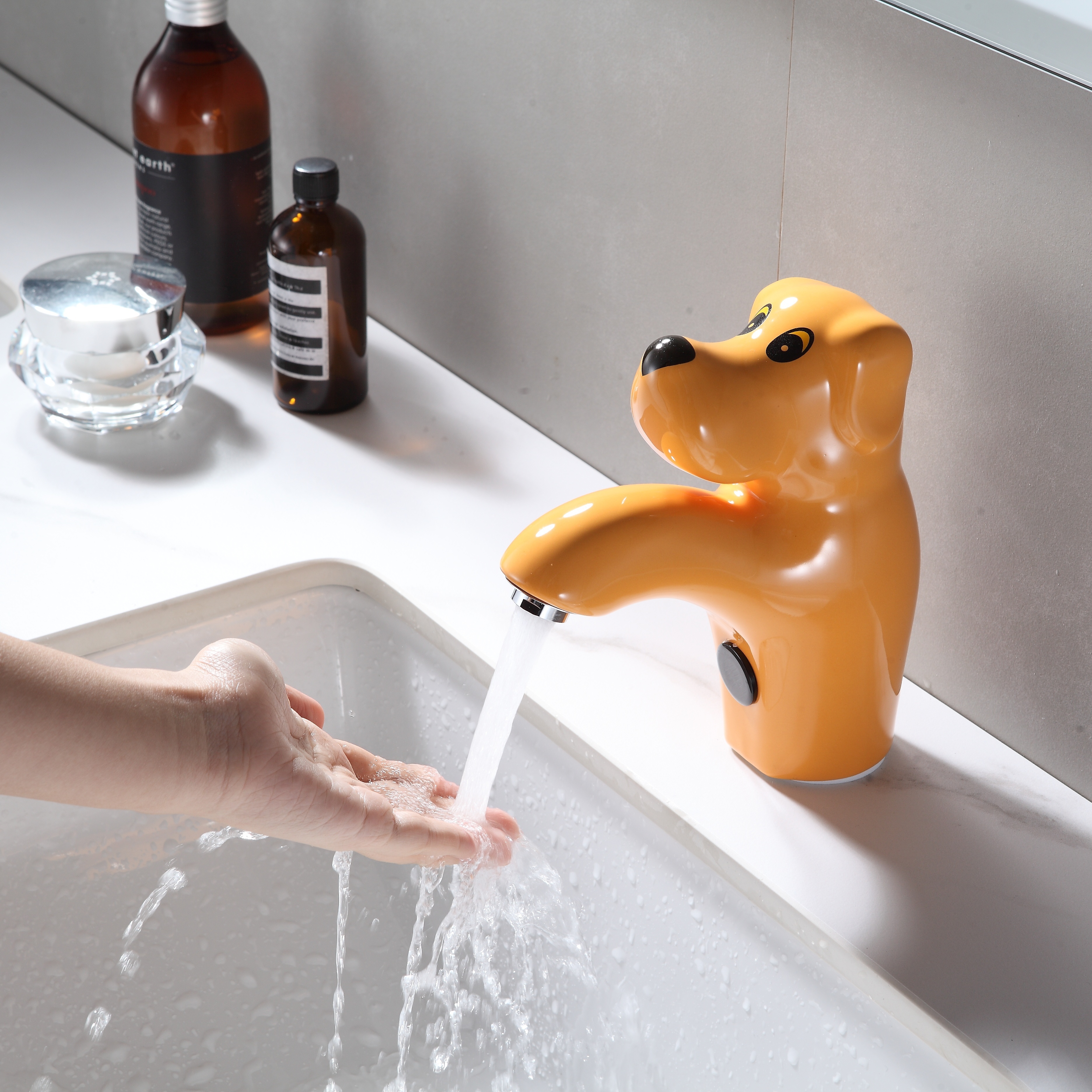 Children ceramic dog cute Cartoon automatic sensor faucet Kindergarten bathroom Safety  Washbasin