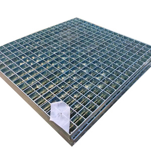 Heavy duty galvanized steel grating for trailer gangway deck floor