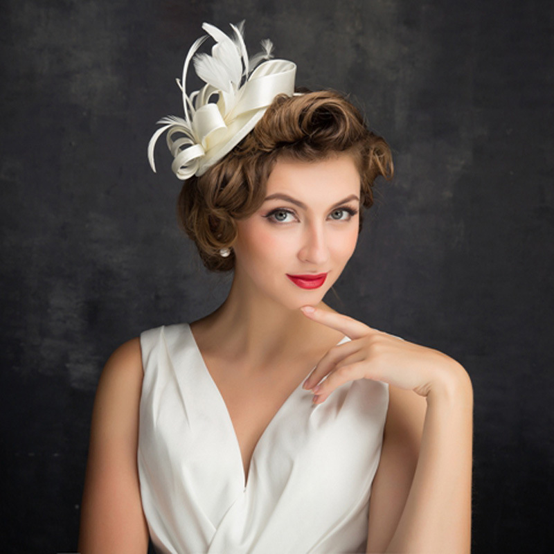 Wholesale Headwear Elegant British Bride Top Hat Women's Church Tea Party Fascinator High Quality Bride Gown Feather Fascinator