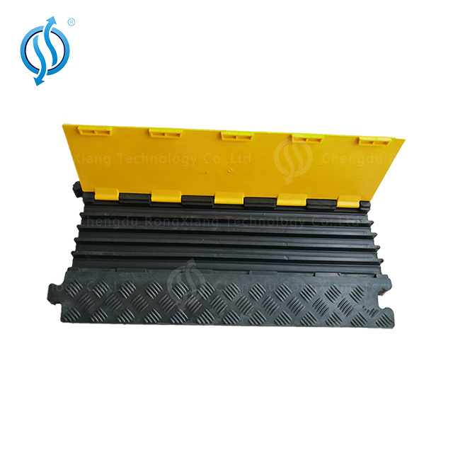 Hot Sale Plastic Speed Bump Cable Protector for Outdoor Events