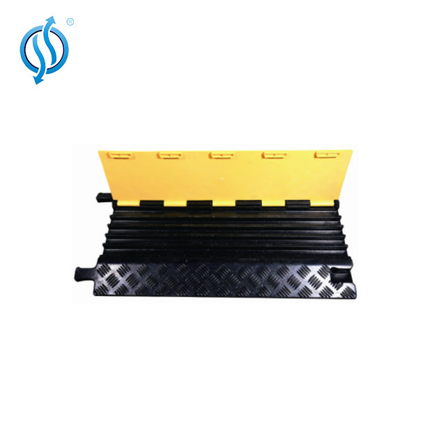 5 Channel PU Plastic Cable Ramp Protector  with angled connectors