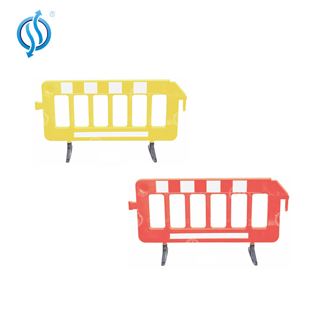 Best quality interlocking safety road traffic steel movable pedestrian traffic barriers