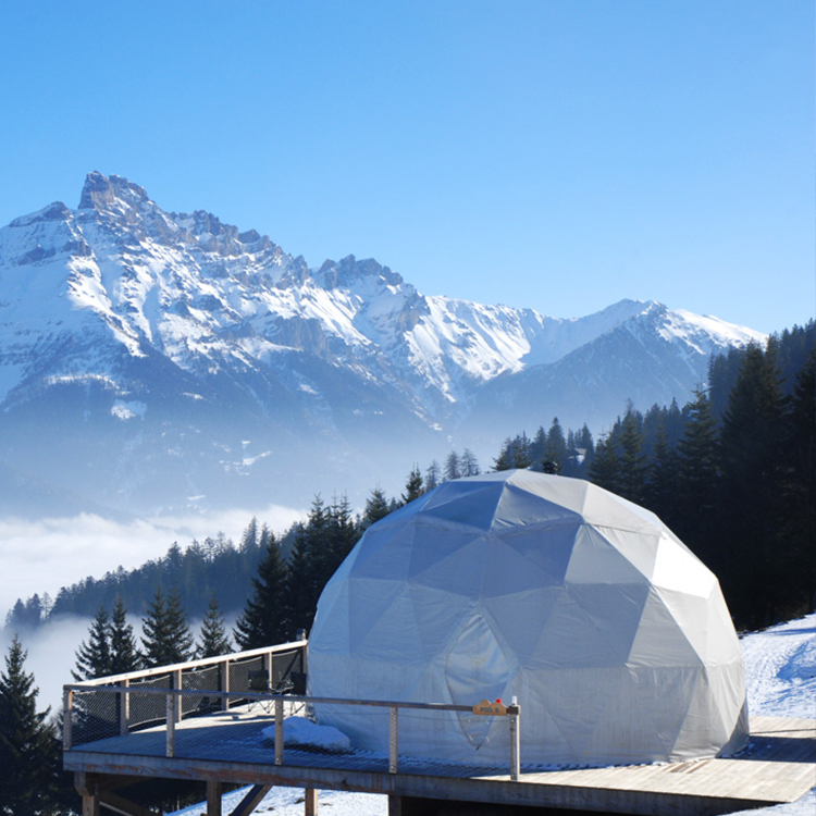 Glamping Igloo Glass Dome Tent For Resort With 360-degree Panorama View At Seaside