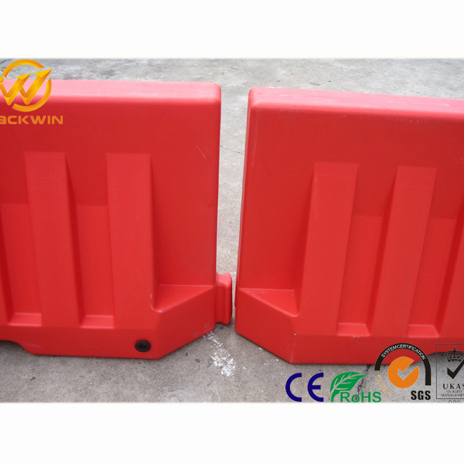 Portable Plastic Water Filled Jersey Barriers With Fence For Traffic Safety