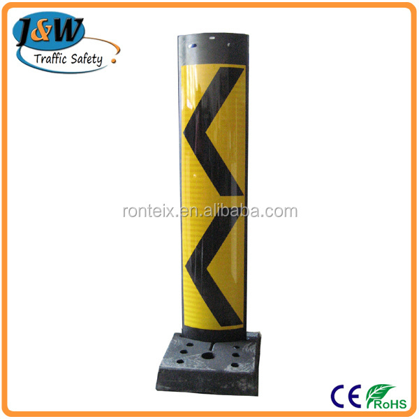 Rubber Basement Traffic Warning Road Lane Divider/Reflective Road Divider