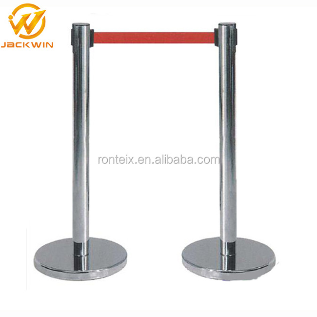 U-shape Stackable Retractable Belt Crowd Control Stanchions for Sale