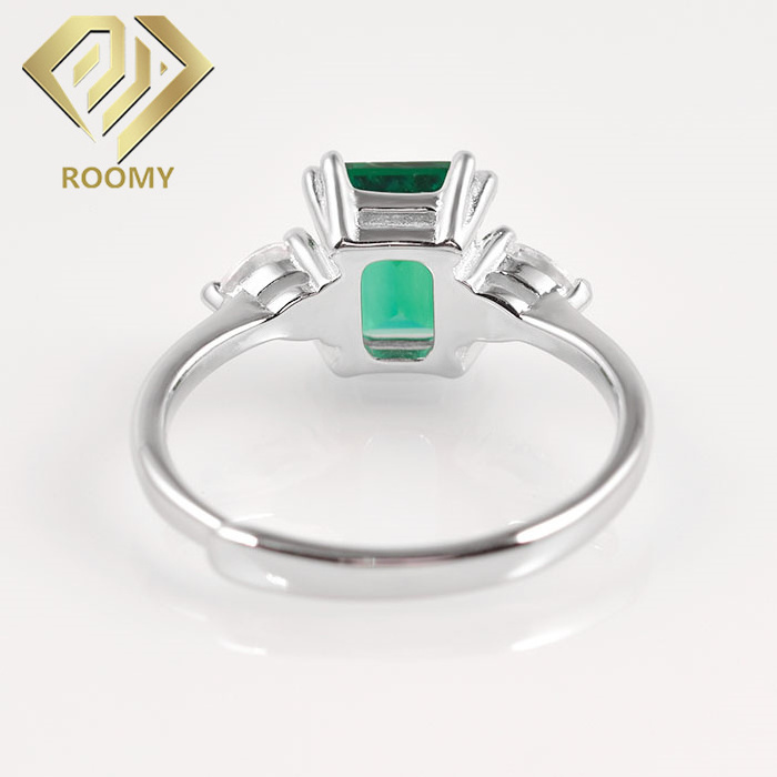 Room Best Selling 925 Sterling Silver Rings Lab Grown Emerald Ring Fashion Jewelry