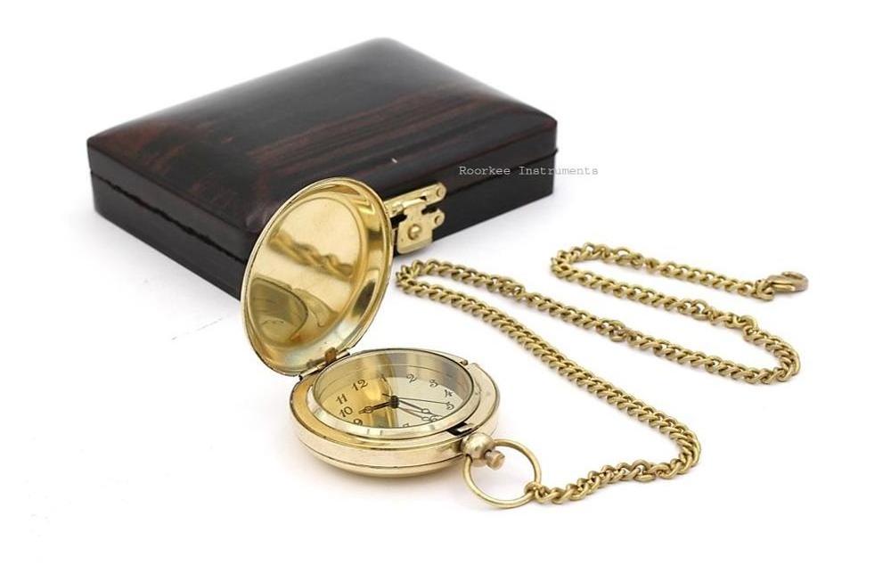 Nautical Vintage New Brass Lid Pocket Watch with Wooden Box Hand Winding Mechanical Pocket Watch