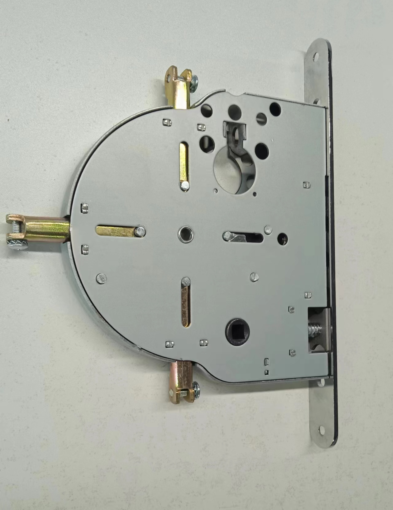 Metal door lock