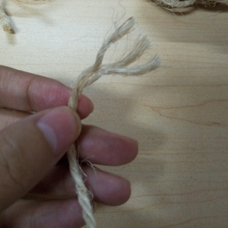 3ply 3mm Sisal Baler Twine FIBER Natural 4g/m-6.3g/m Customized Length Agriculture Packing Twine Sisal Twine In Rolls