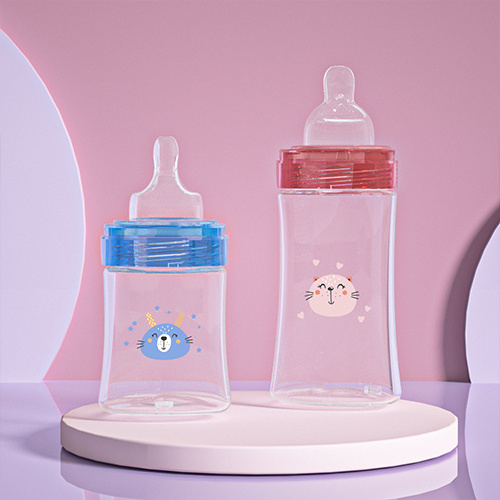 Guangdong manufacturer's newly designed triangular baby bottle set for customized newborn feeding bottles