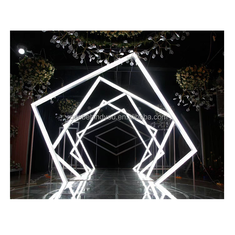 Wedding Ceremony Metal Wedding Arch Backdrop Led Tunnel Geometric Arch For Stage