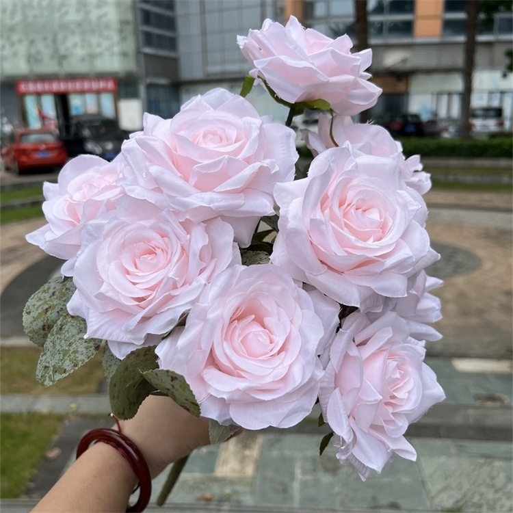 Wholesaler  RG-001 Artificial White Roses Bouquet Artificial Flowers for Home Wedding Valentines's Gift Decorative