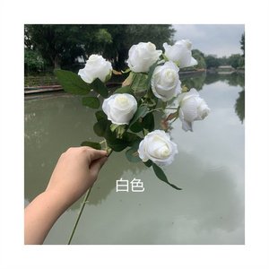 High Quality RG-568 Artificial Spray Rose Single Stem Rose Bud Artificial Flowers Bouquet for Floral Arrangement