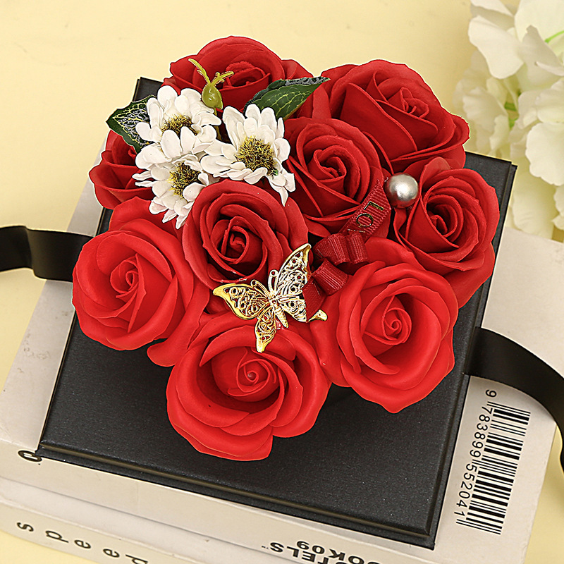 PVC Transparent 9pcs 3 Color Soap Rose Flower Butterfly And Carnation Gift Box For Valentine's Day Teacher's Day Mother's Day