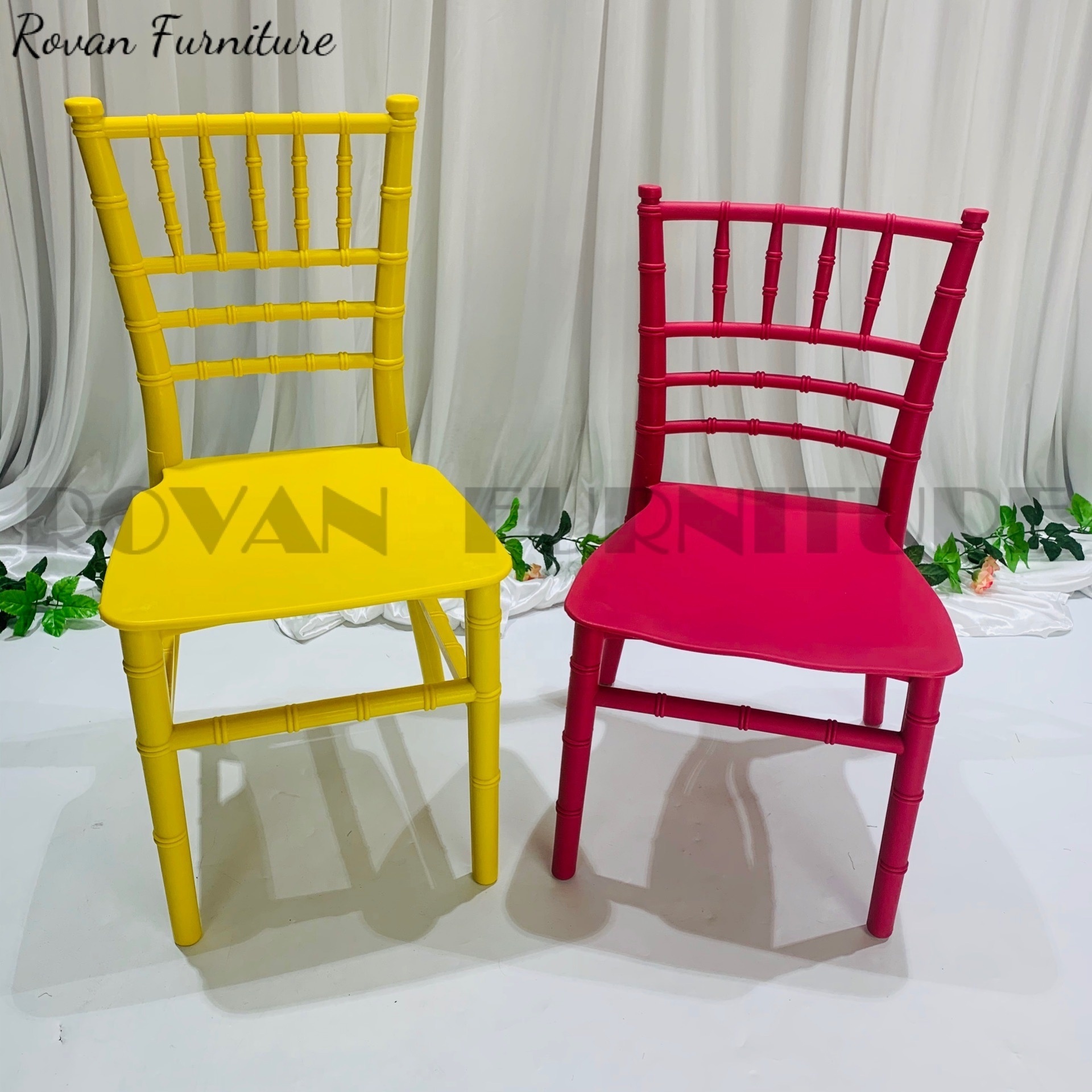 2021 Cheaper Chiavari chair pp resin good quality tiffany chair movable cushion stackable wedding event chair for kids