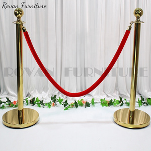 Traditional Portable Stanchion and vip rope barrier with twisted rope for clubs  Stanchion  Crowd Control Barrier stand