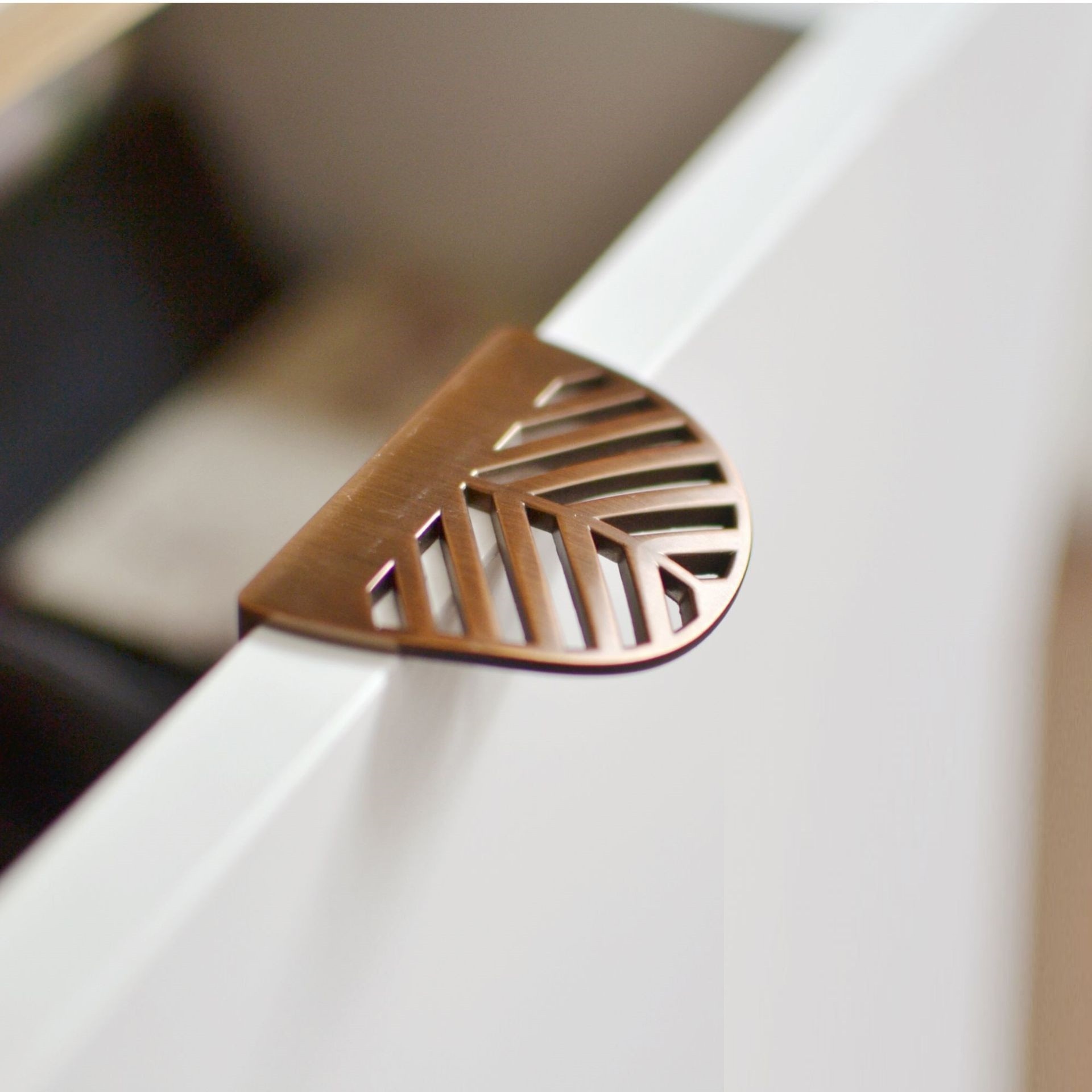 AKADA NEW DESIGN Leaf handle for modern Wardrobe Furniture Cabinets Drawer Gold Handle Pulls