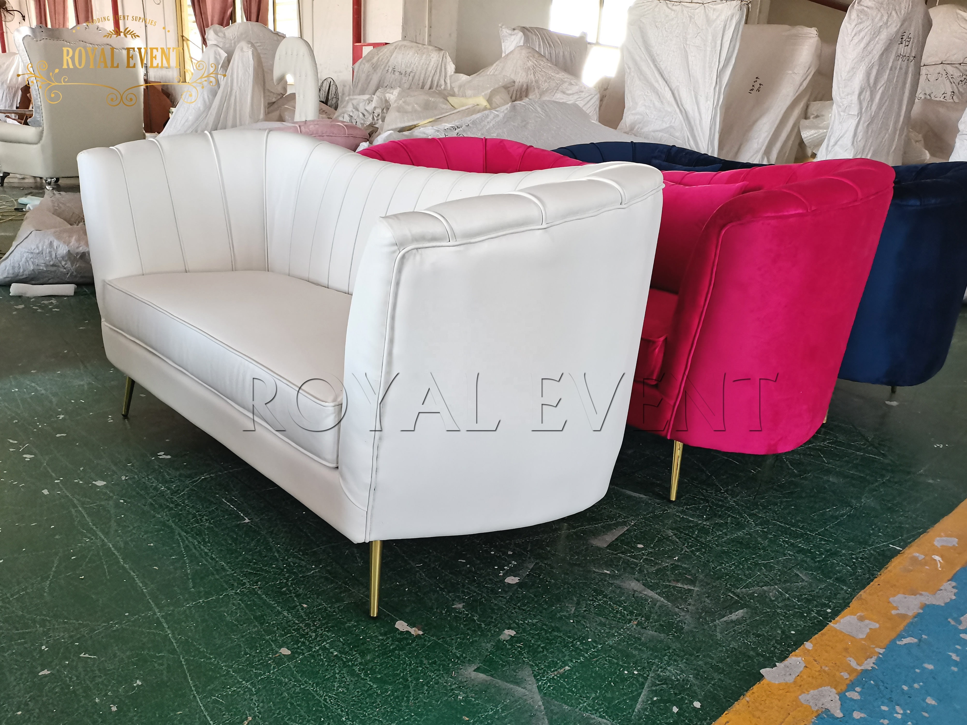 Hot Sale White Leather Wedding Event Bridal Sofa Wedding Stage Backdrop Sofa Chair For Hotel Furniture