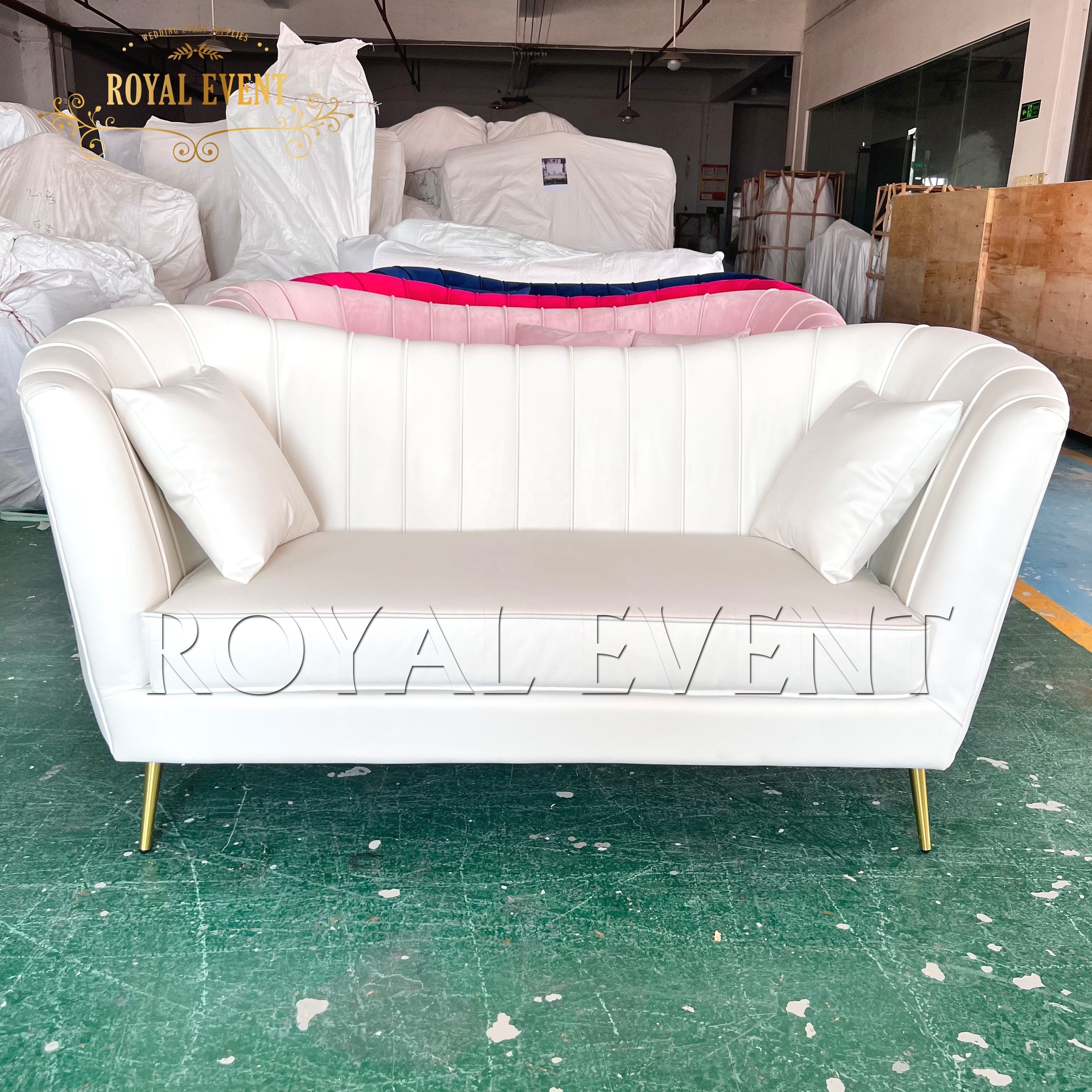 Hot Sale White Leather Wedding Event Bridal Sofa Wedding Stage Backdrop Sofa Chair For Hotel Furniture