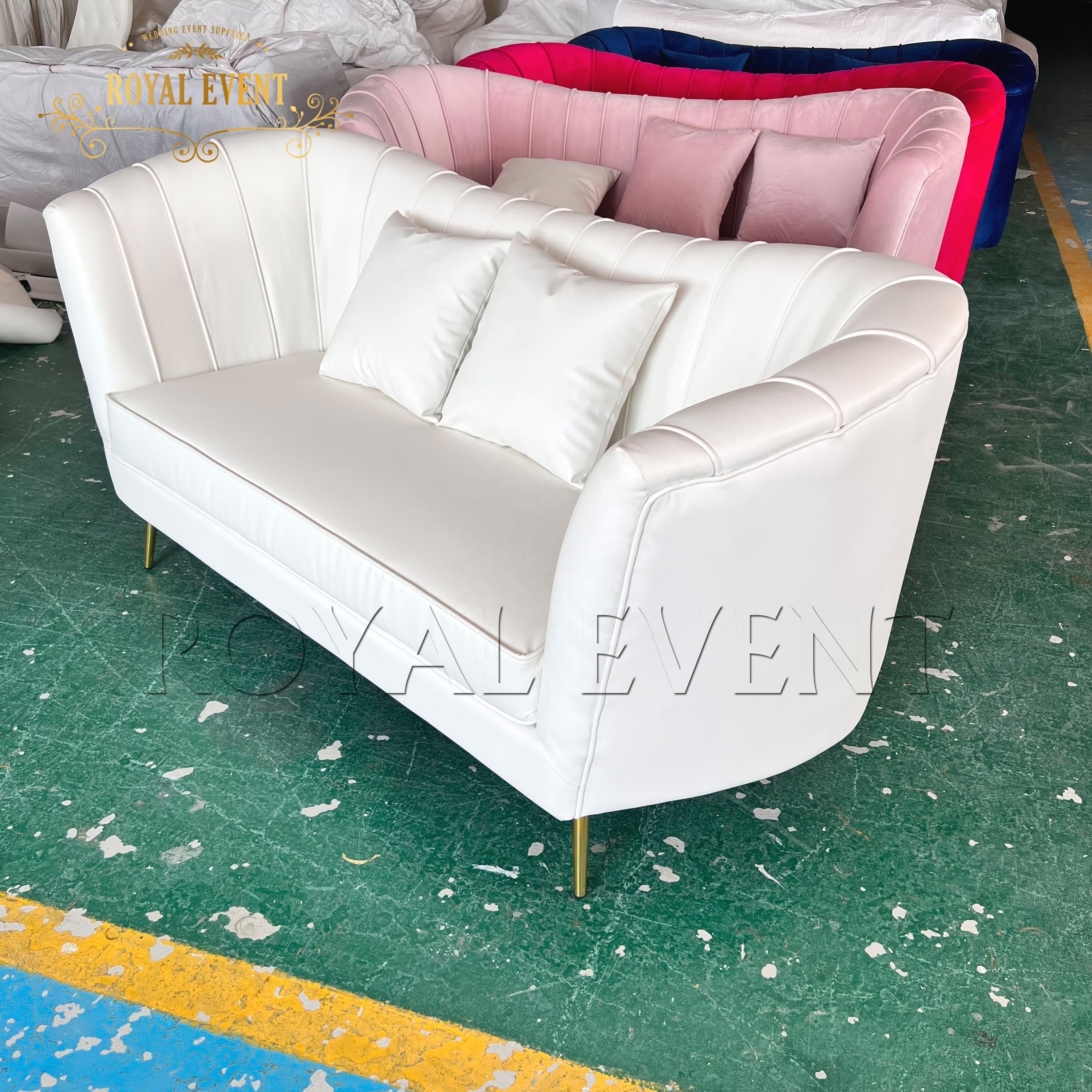 Hot Sale White Leather Wedding Event Bridal Sofa Wedding Stage Backdrop Sofa Chair For Hotel Furniture