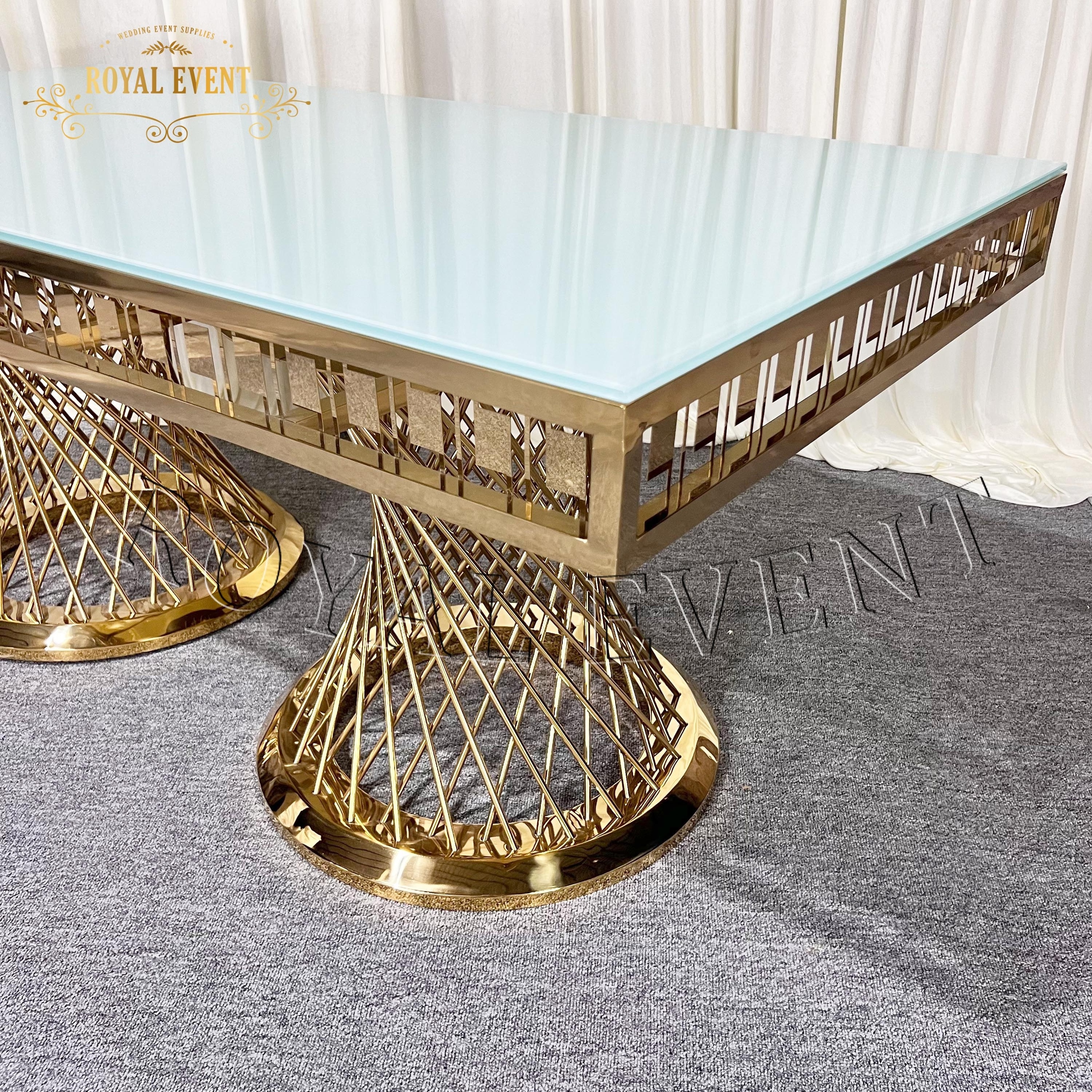 Luxury Elegant Wedding Restaurant Stainless Steel Table glass top gold Dining Table And Chairs Sets For Sale