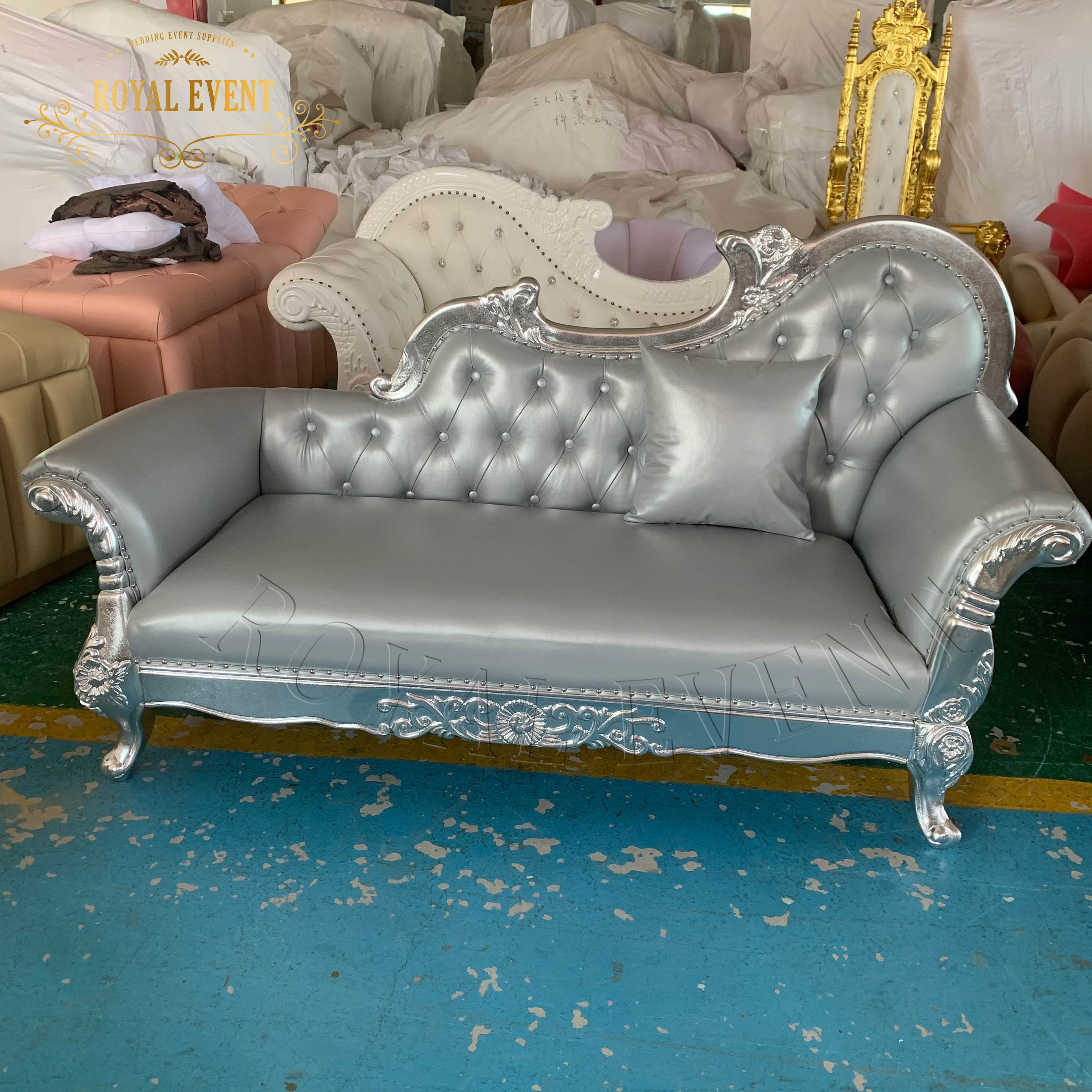 Wholesale Weeding Sliver leather cushion throne chairs for bride and groom sofa chairs for events